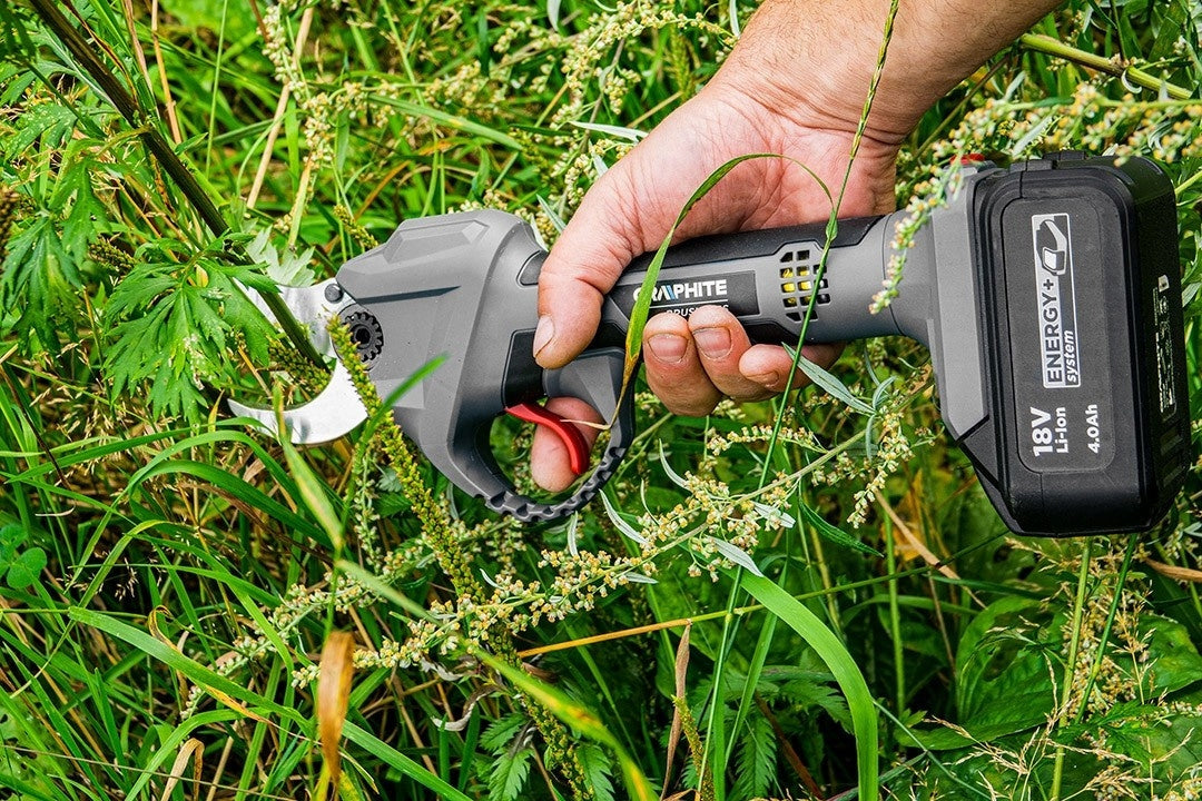 HomeHaven™ 3 in 1 Telescoping Chainsaw